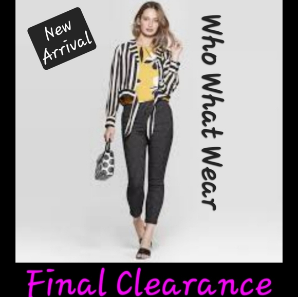 Who What Wear Pants - $5.00 FINAL CLEARANCE Who What Wear High-Rise Pin Stripe Skinny Leg Pants Size 6